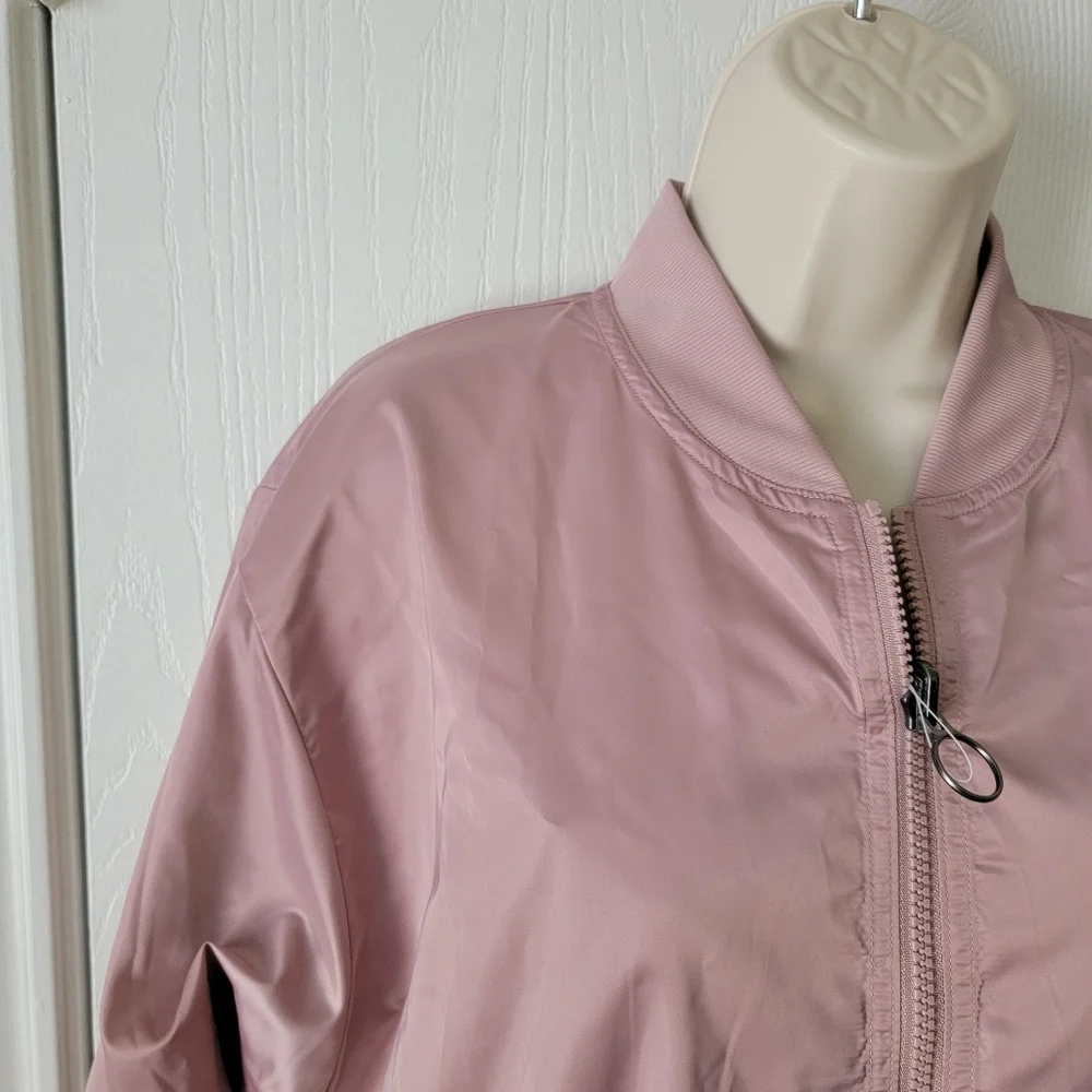 Fabletics Reversible Eva Bomber Jacket - Picture 5 of 12